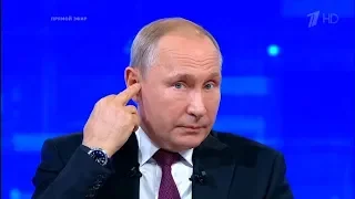 СПАЛИЛСЯ! У Путина выпал наушник. Прямая линия 2019