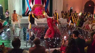 Tharti Hildi I Bhangra Performance I Pakistani Wedding I Eisha and Zain I Best Performance 2022