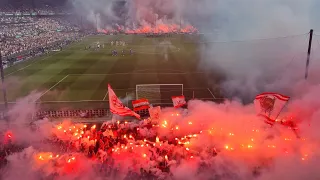 Fraaie Sfeeractie & Dikke Pyro bij opkomst bekerfinale Ajax-PSV : 30/04/2023