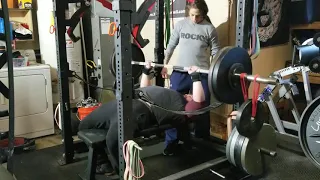 Bench Press with Band Suspended Weight