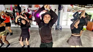 Guayo, Elvis Crespo ft. Ilegales #tropicalfitness #zumba #angelitolizama #bailefitness Zumba