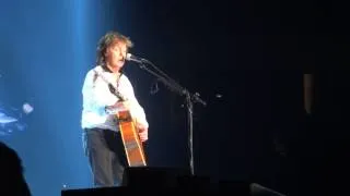 Paul McCartney - Yesterday - Santiago Chile, 23 de abril 2014 Movistar Arena