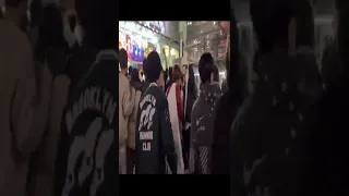 Celebrations in Shibuya Tokyo after Japan Beat Germany 2-1 In World Cup - 日本がドイツとのサッカーの試合に勝った後の渋谷