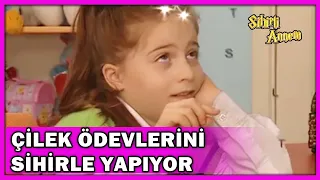 Çilek Ödevlerini Sihirle Yapıyor! - Sihirli Annem Özel Klip