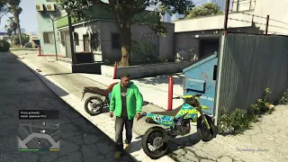 COMO CONSEGUIR UNA MOTO EN GTA 5 🟢