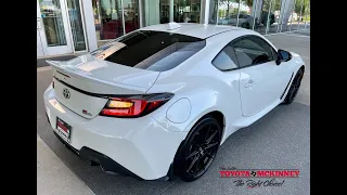 2022 TOYOTA GR86 Premium in Halo (white) video pictorial walk around what's new and different