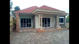 4 Bedroom House for Sale in Uganda Entebbe road , Ugx550,000,000, WhatsApp +256701541291