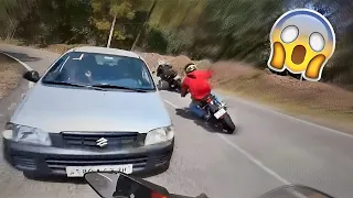 😱 IL EVITE LA M0RT À MOTO !😱 (caca dans le caleçon)