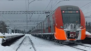 Поездка на ЭС2Г 238 "Ласточка". Маршрут Сосново - Санкт-Петербург Финляндский. До ст. Девяткино.