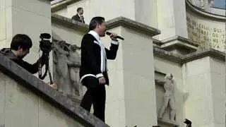 GANGNAM STYLE - FLASHMOB WITH PSY IN PARIS - TROCADERO - NRJ CAUET 05112012