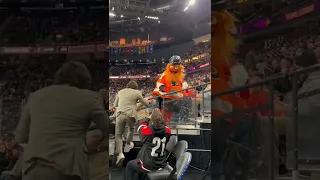NHL mascot Gritty wiping his butt with a fans cap is #funny😂😭#mascots #nochill #nhl #shorts