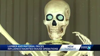 Iowa haunted houses struggle to open amid lumber prices