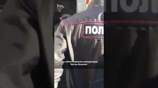 Полицейские в Петербурге задержали и бросили в автозак оперного певца #shorts