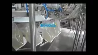 Automatic standing up pouch with spout filling and packaging machine for soybean milk