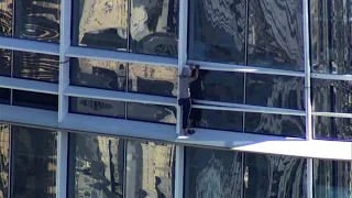 Man free climbs San Francisco's Salesforce Tower