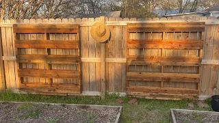 STRAWBERRY PLANTERS! Check out these planters from FREE pallets!