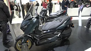 The new 2022 YAMAHA XMAX 300 TECHMAX scooter