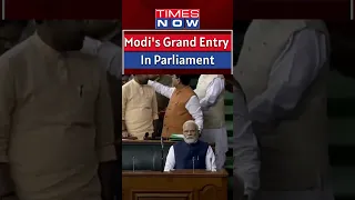 PM Modi Enters Lok Sabha Amidst 'Modi-Modi' Slogans,Opposition Counters With 'INDIA' Chants  #shorts