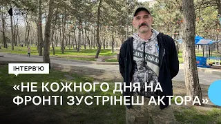 «В мене стріляли російський снайпер та танк». Інтерв’ю з актором Яковом Ткаченко, який пішов воювати