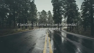 Coldplay - Gravity (Letra en español)