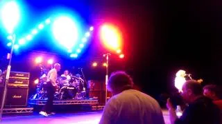 Status Quo Frantic Four - Intro/Junior's Wailing - Front Row Live at Hammersmith Apollo 31/03/14