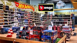 Diecast Hunting in Europe ‼️ Let's search for Diecast Cars in a big PicWic store #diecast #car