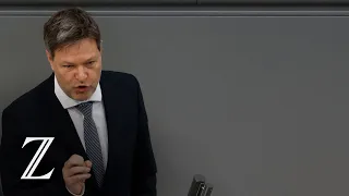 Robert Habeck im Bundestag: "Sind wir denn hier im Fußballstadion, oder was?"