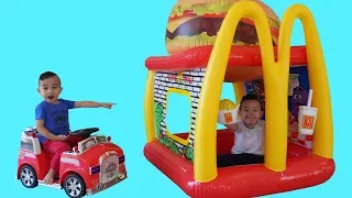 Giant Burger McDonalds Drive Thru Prank Pretend Play With CKN Toys
