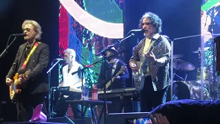 Hall and Oates - Out of Touch - Indianapolis, IN - 9/3/22