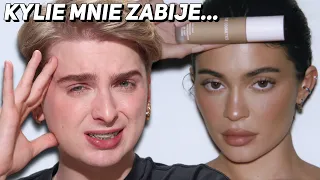 Kylie mnie rozczarowała swoim podkładem i korektorem Power Plush!