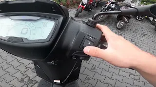 How to Turn Engine On or Off in Piaggio Medley S ( 2017 - now ) - Use Start Stop Function