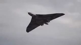 Vulcan Farewell Flight at Clacton Airshow 2015