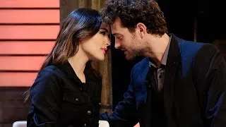 El Hormiguero 3.0 - Pablo Motos pide a Adriana Ugarte y Peter Vives que repitan el beso