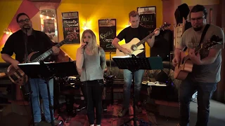 CAT & THE HOPS - These Boots Are Made For Walkin' (ACOUSTIC COVER)
