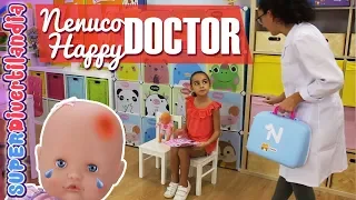 Qué le pasa a mi BEBÉ!? 👶 NENUCO Happy Doctor en SUPERDivertilandia.