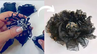 Tutorial: Fabric Flower Brooch with an embroidered middle "Bridget"