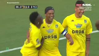 Ronaldinho en estado puro: GOLAZO y BAILE de celebración