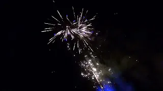 Argento Matrix 16-Schuss-Feuerwerk-Batterie