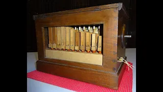 Serinette Bird Organ 12 notes “Lodovico Gavioli”, of the Marini Collection   “La donna è mobile”