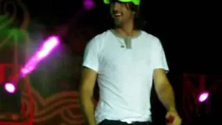 Jake Owen - That Smell - The Big E