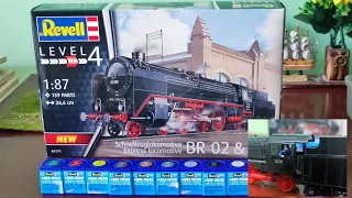 Modellbahn ( Model railway) .. Steam locomotive kit BR-02 .. Company REVELL..26 cm long model.