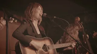 Molly Tuttle & Golden Highway - Dooley's Farm (Live at the Station Inn)