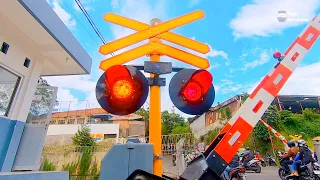 Railroad Crossing in Indonesia | Kompilasi Palang Pintu Perlintasan Kereta Api LEN 2023