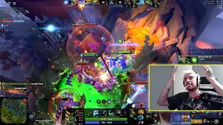 streamer reaction to his FOUNTAIN DESTROYED by Tormentor ft. IO + Primal Bug