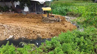 Amazing New Activities!! New Project Operator Skill Mini Dozer Push Soil Stone In The Lake