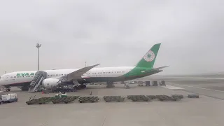 桃園機場早班機