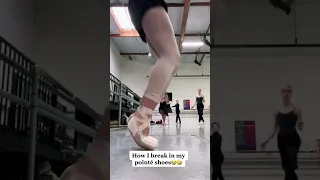 How do you break in your pointe shoes? Comment below! 🩰🩰🩰 Credits to briana.wall #freemovementso