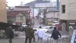 Tsunami no Japão - Novas imagens.