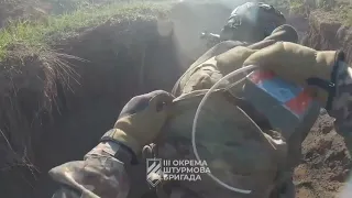 WAR IN UKRAINE: Ukrainian Soldiers Throw Grenades And Storm Positions In Trench Warfare Training
