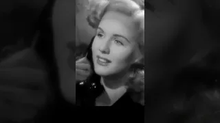 Deanna Durbin sings Silent Night in Lady on a Train (1945)